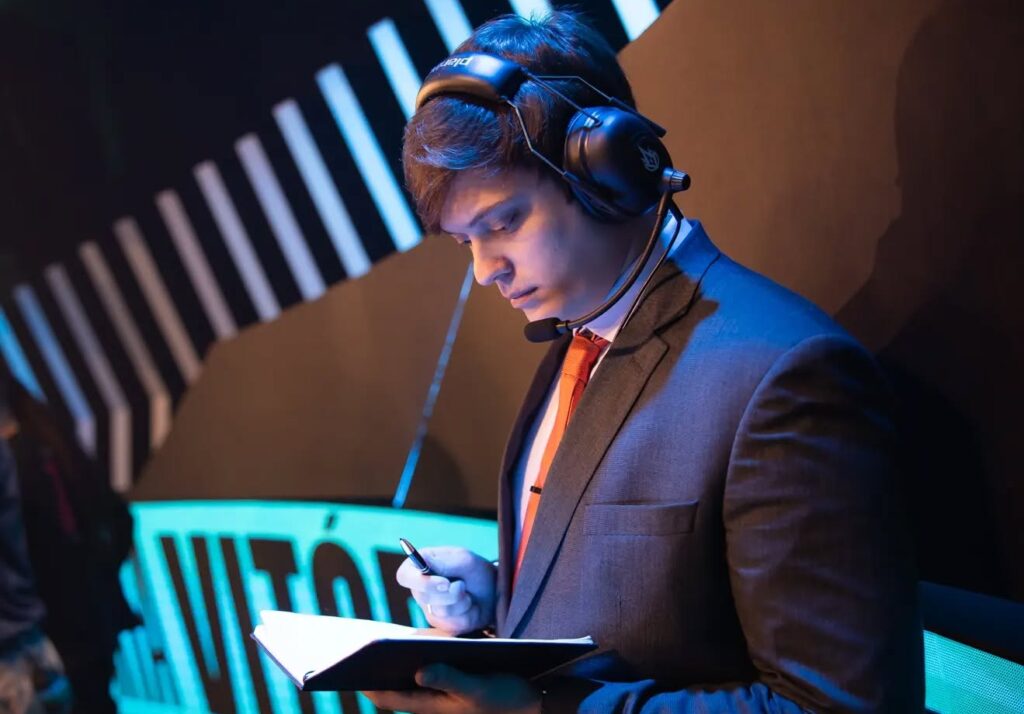 Dionrray, coach de LoL