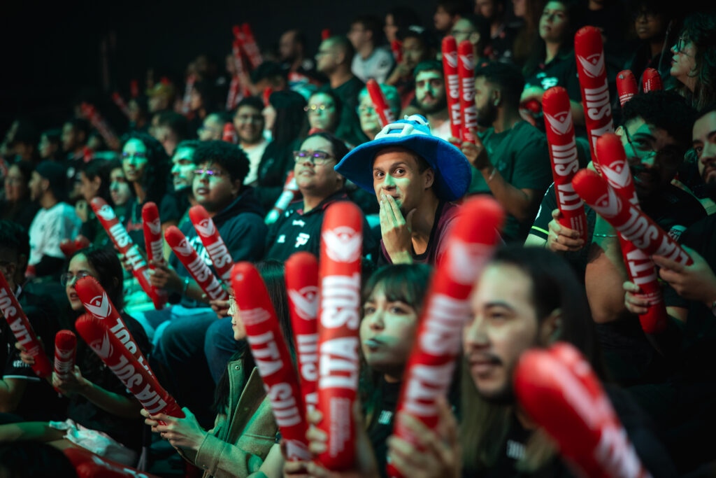 torcedores da LTA Sul, torneio de LoL