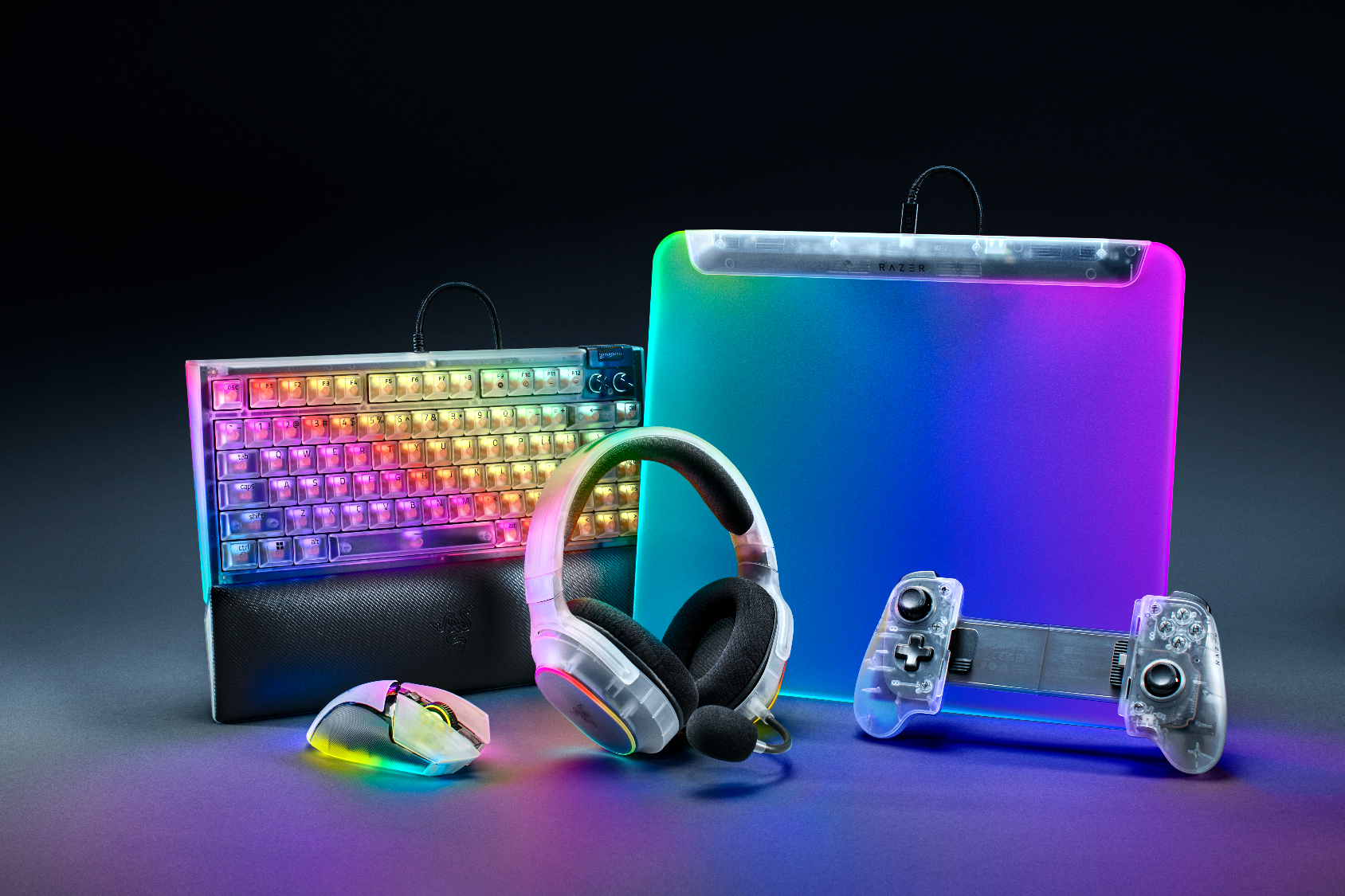 Teclado, mouse, headset, controle e mousepad da Razer