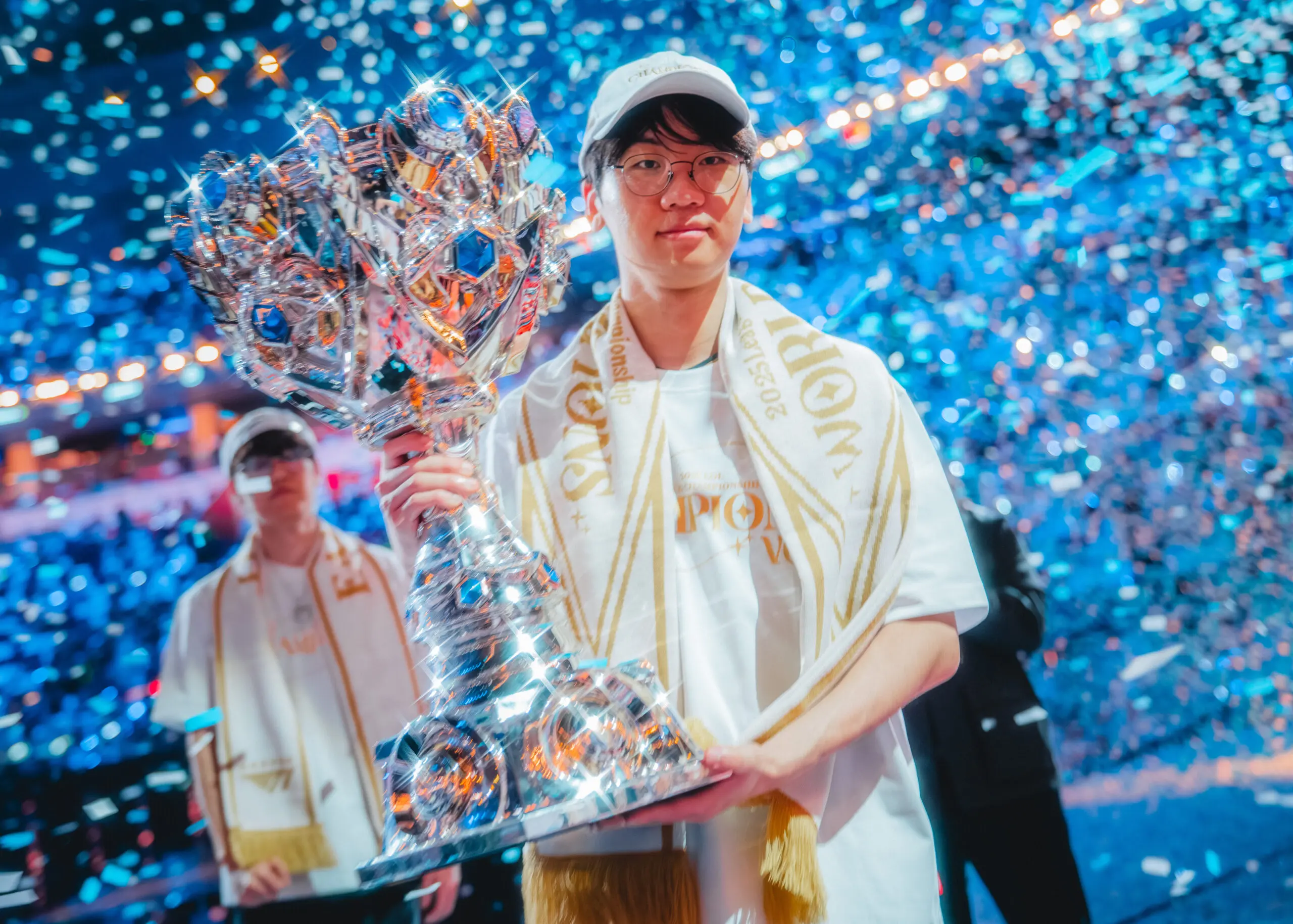 LoL: Jogador da T1 revela campeão escolhido para skin do Worlds
