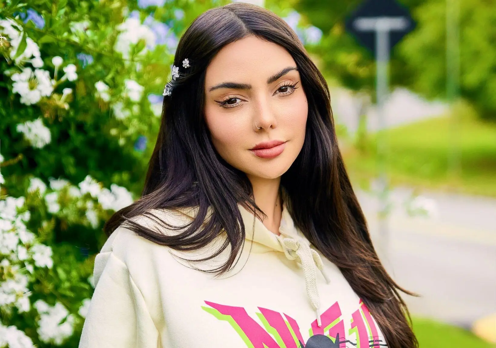 PEB lança linha de produtos inspirados em Nyvi Estephan