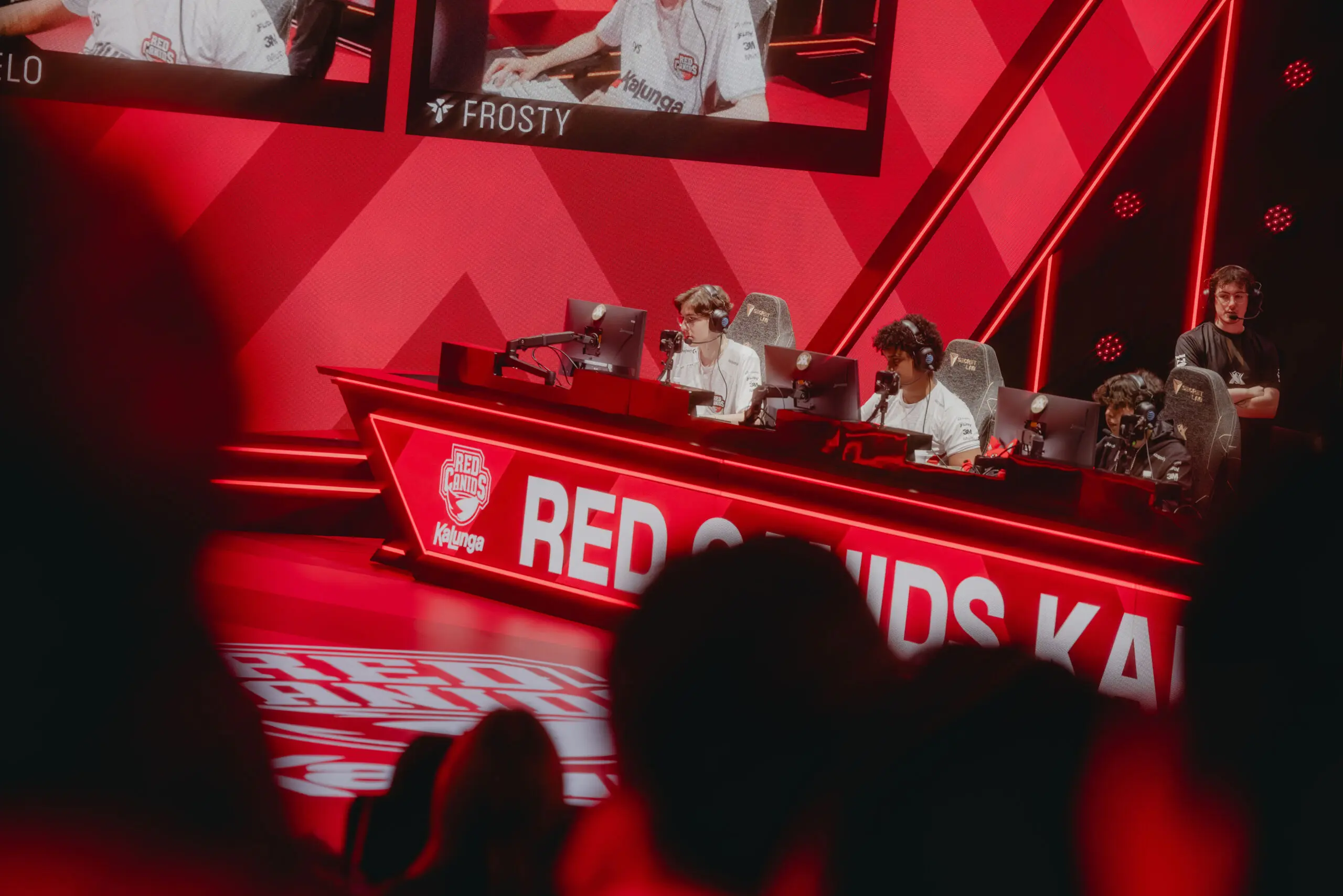 LoL: Riot Games anuncia nova competição entre CBLOL e LCS