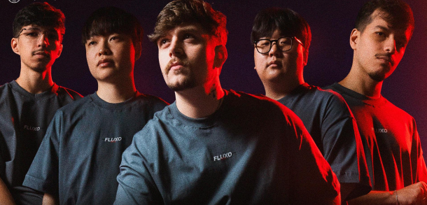 Jogadores profissionais de League of Legends do Fluxo W7M