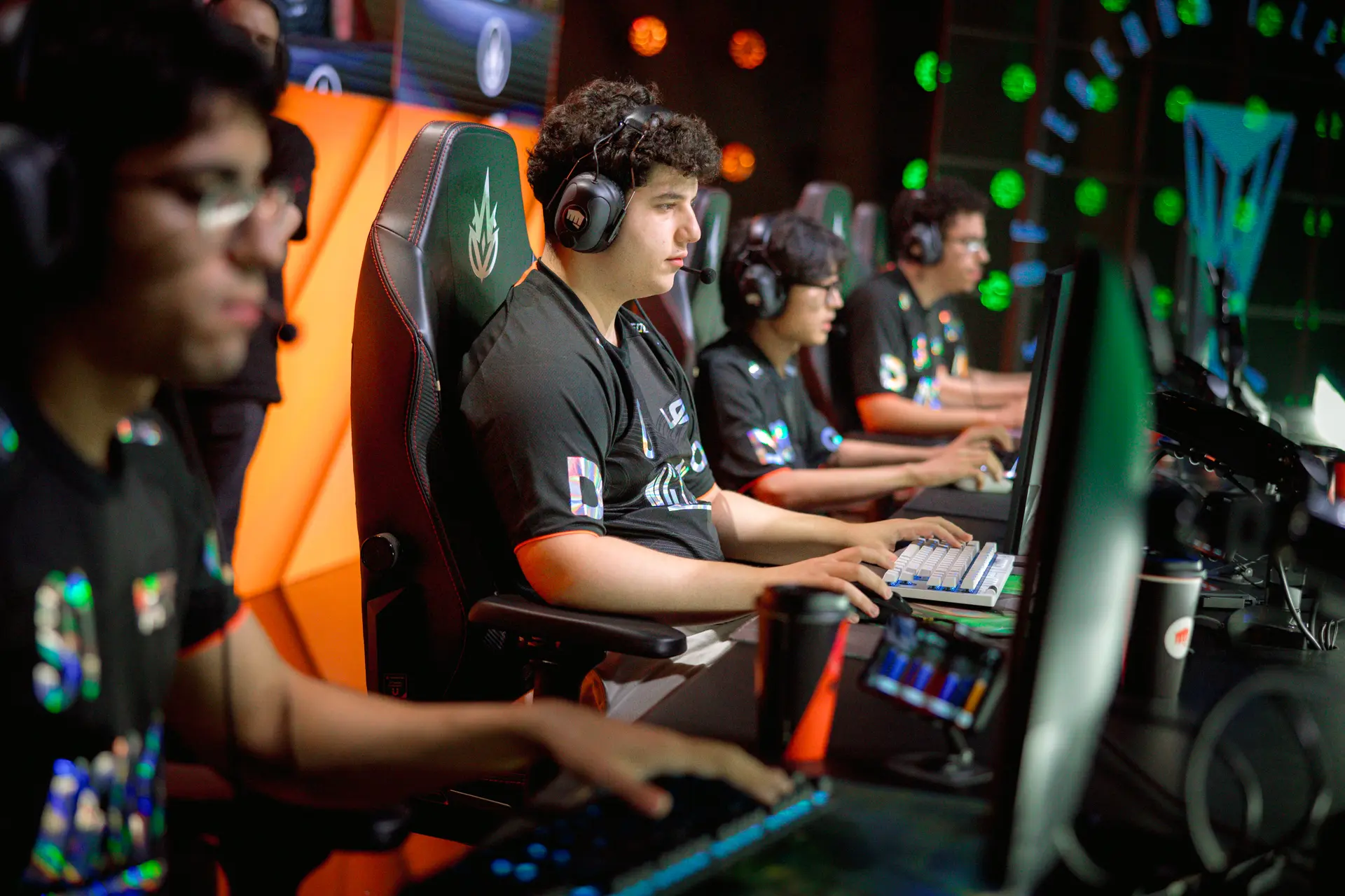 Wallyson "Duduhh" Silva, jogador profissional de League of Legends (LoL) da LOS.
