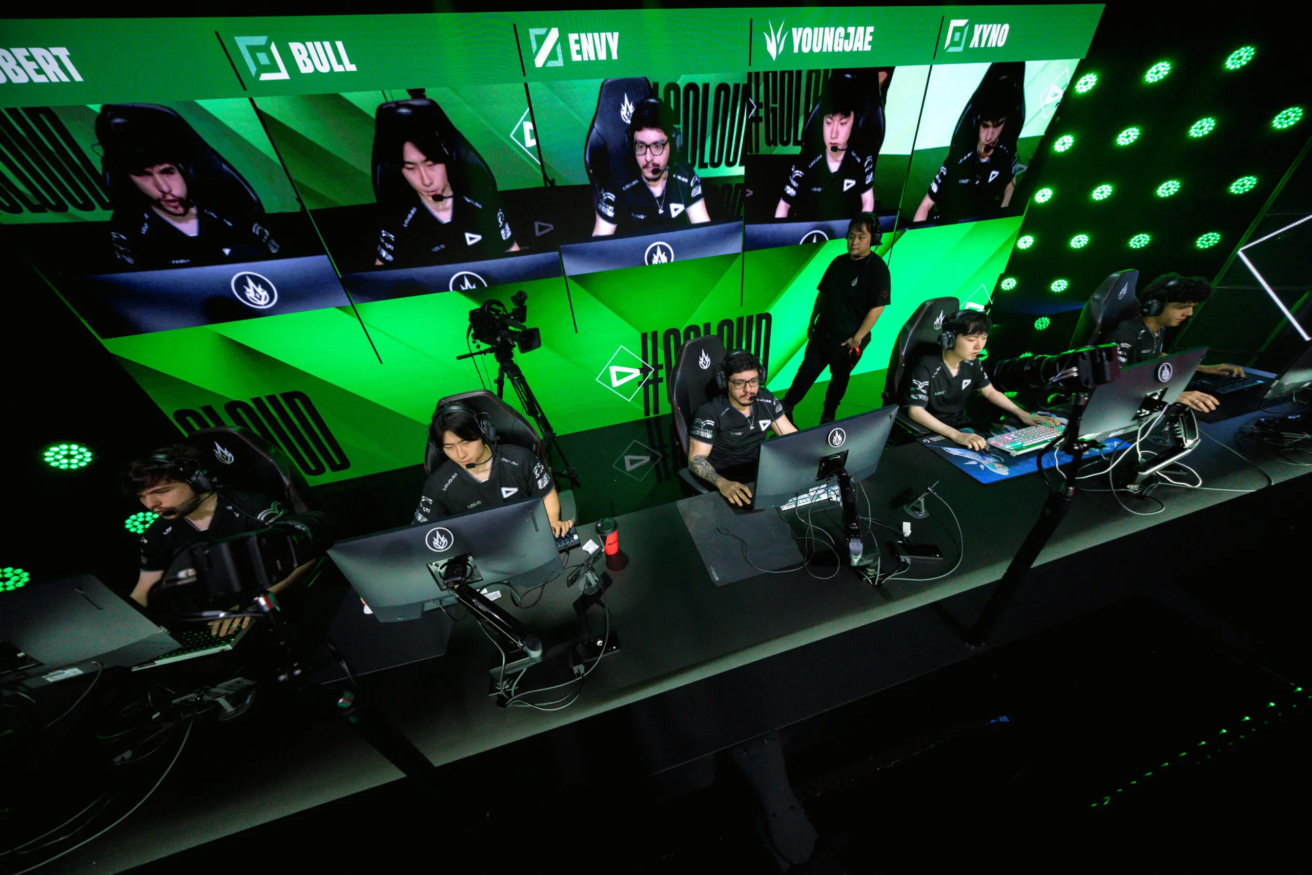 Copa CBLOL: Entre tensão e polêmicas, LOUD supera RED