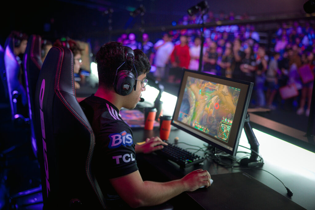 Pedro "Tatu" Seixas, jogador profissional de League of Legends (LoL) da FURIA.