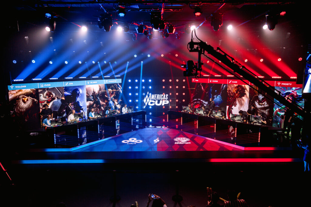 Segundo dia de Americas Cup, campeonato de League of Legends (LoL), confronto entre Cloud9 e RED Canids Kalunga.