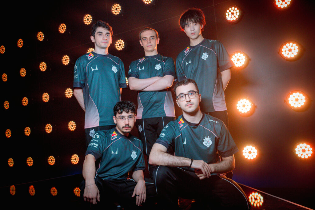 Time de League of Legends (LoL) da G2 Esports. First Stand 2026.