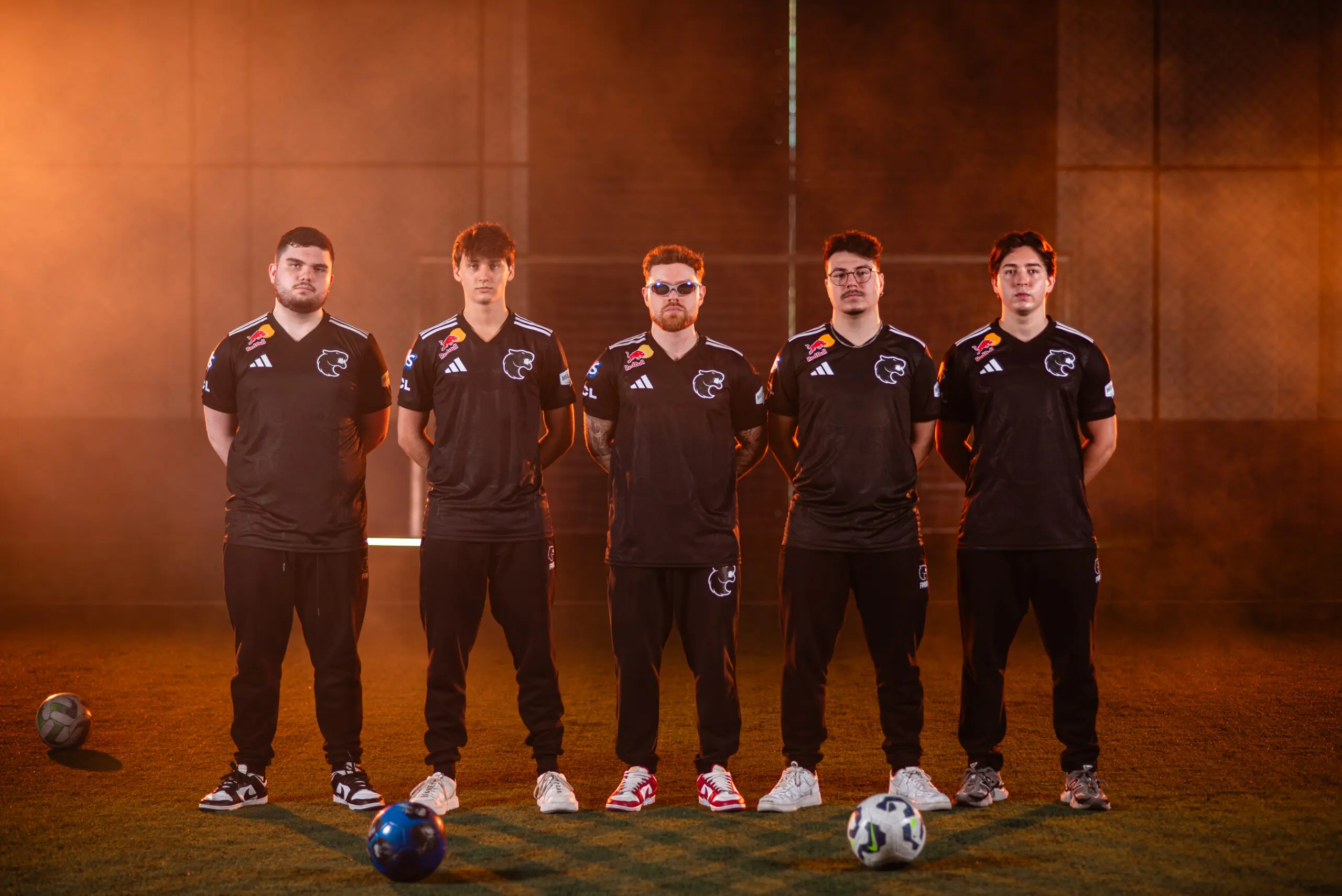 Elenco de Rainbow Six Siege (R6) da FURIA.