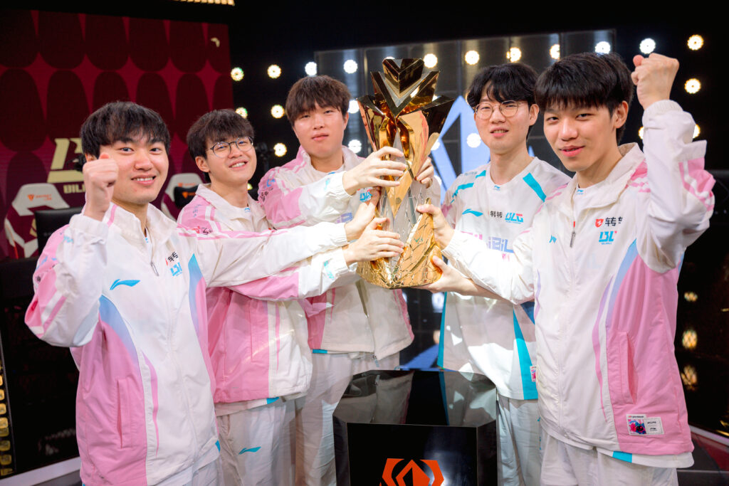 Time de League of Legends (LoL) da Bilibili Gaming. First Stand 2026.
