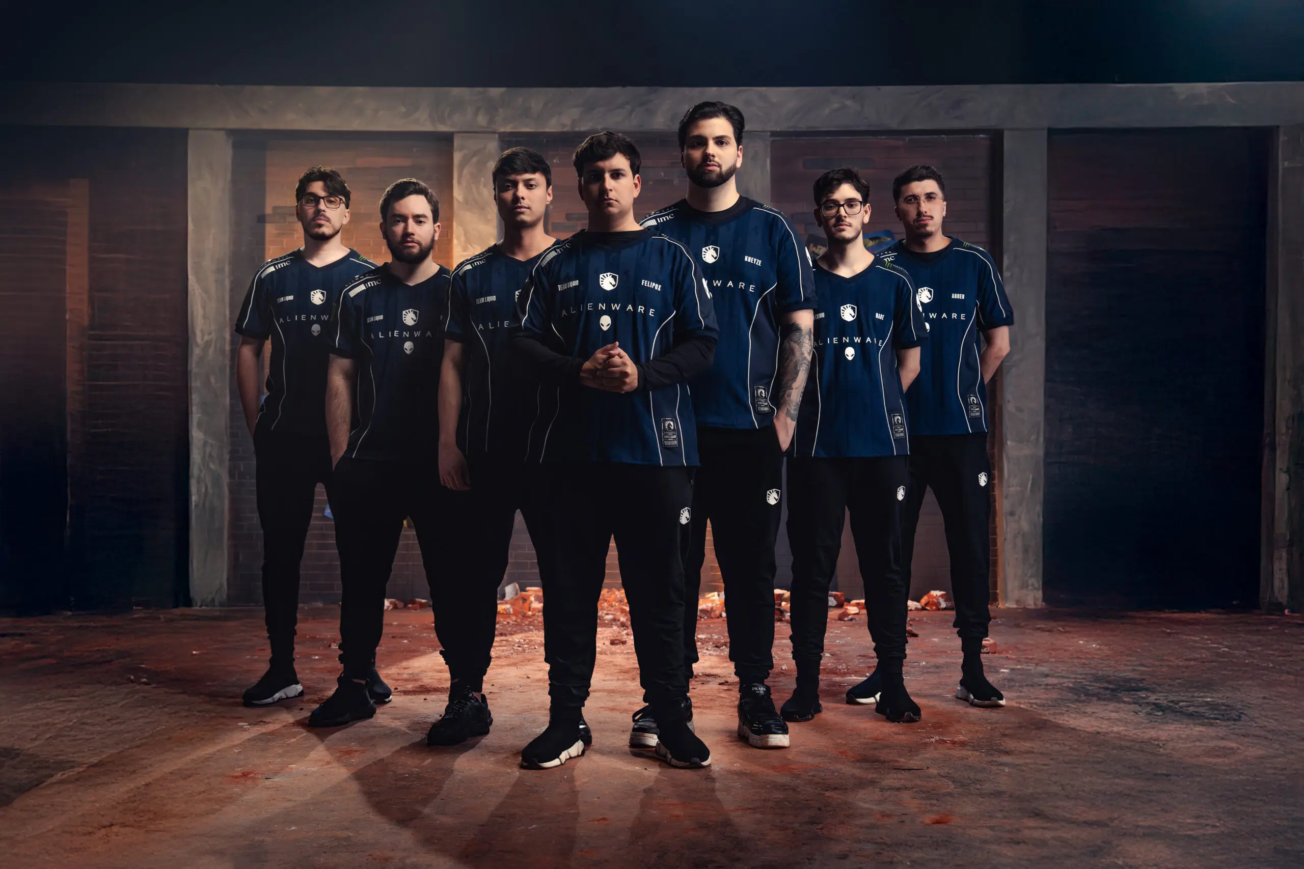 Elenco de Rainbow Six Siege (R6) da Team Liquid Alienware.