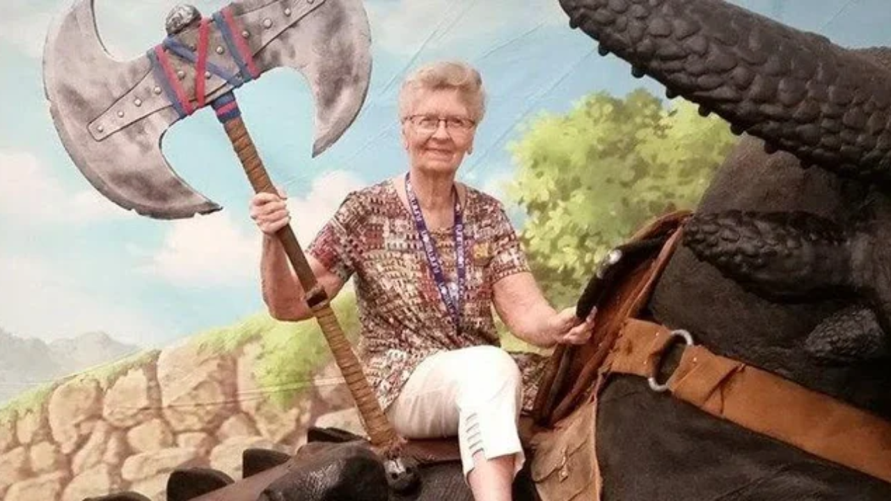 Aos 89 anos, idosa revela ser apaixonada por The Elder Scrolls