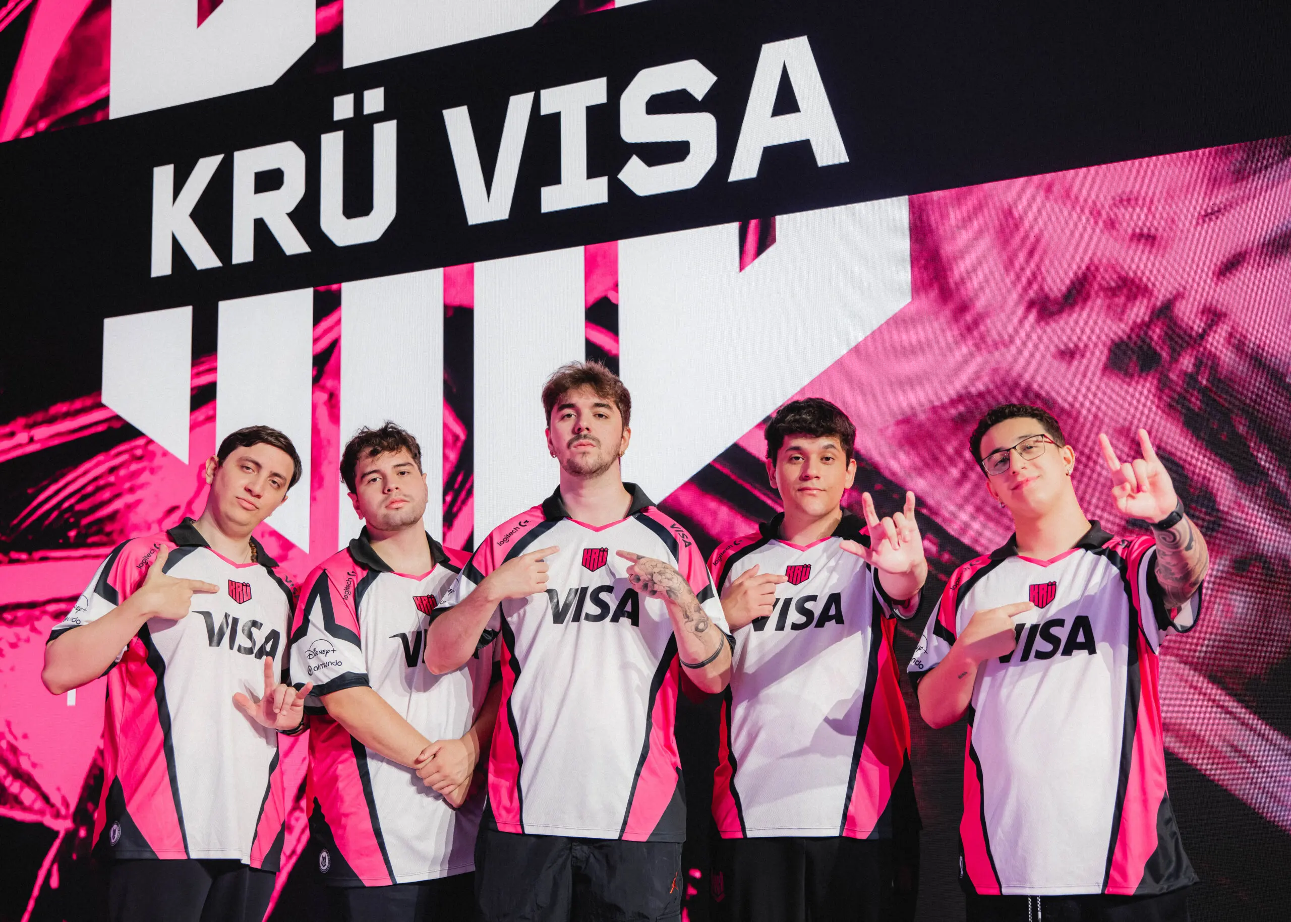 KRU VALORANT dispensa jogador após derrota na EWC 1 Elenco de VALORANT da KRÜ Esports no VCT 2026: Americas Stage 1.