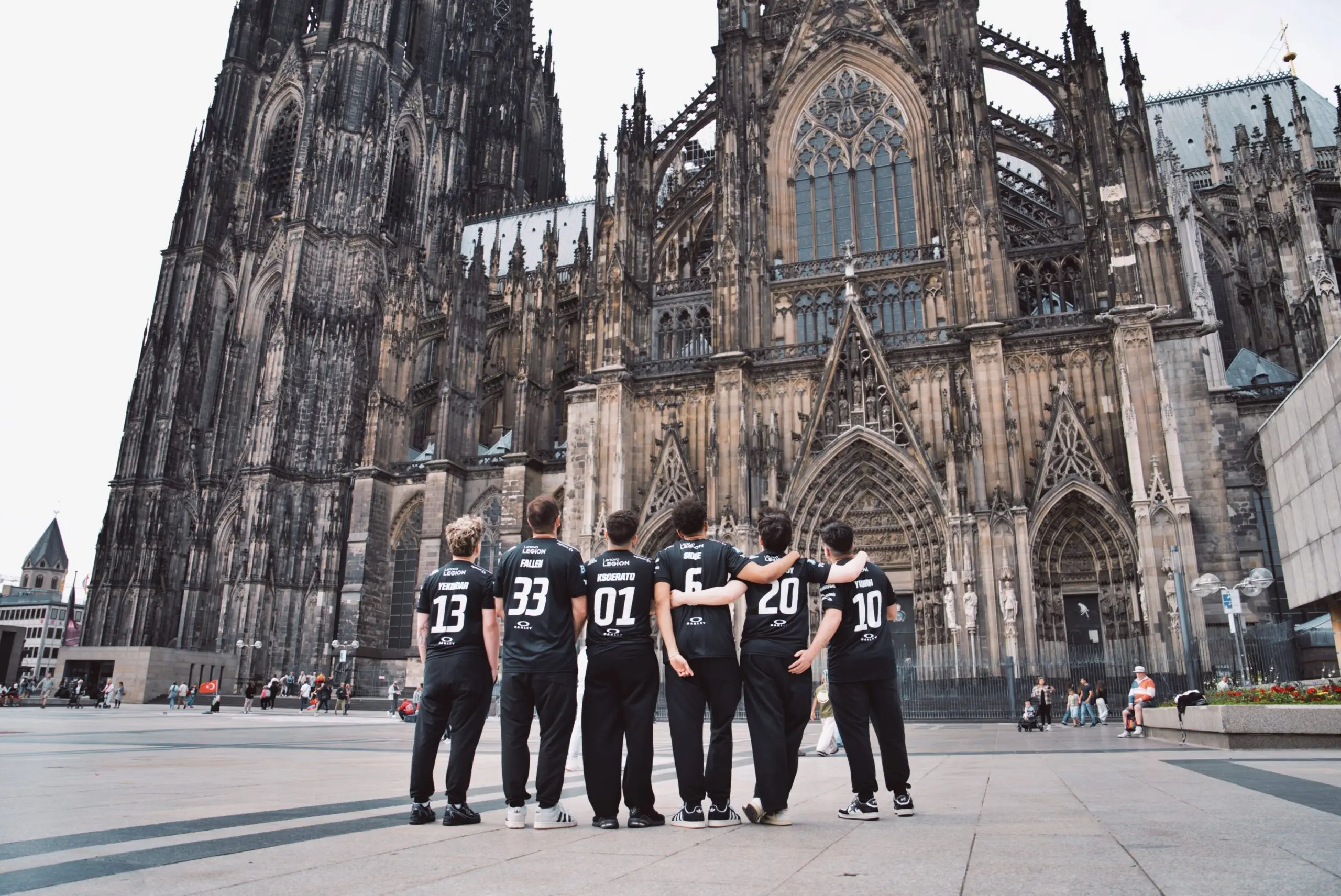 Elenco de Counter-Strike 2 (CS2) da FURIA para o IEM Cologne Major 2026.
