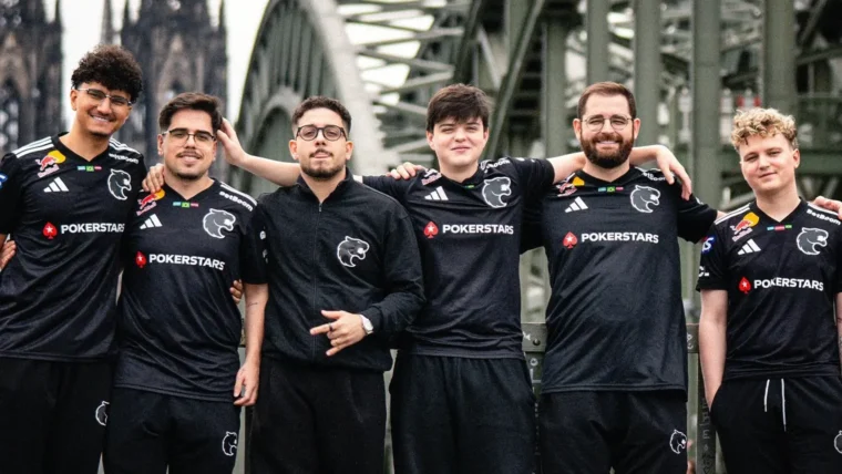 Elenco de Counter-Strike 2 (CS2) da FURIA para o IEM Cologne Major 2026.