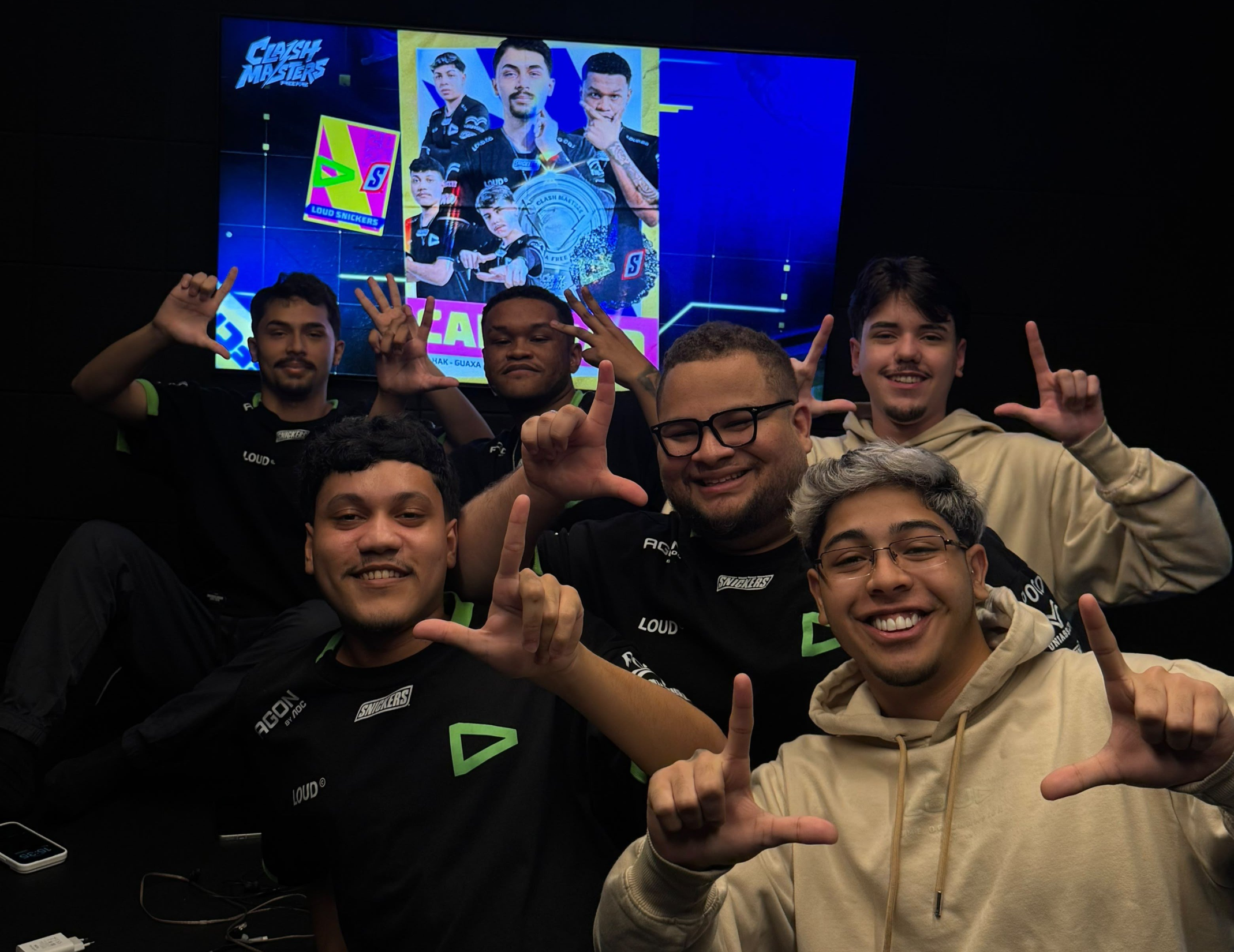 Elenco de Free Fire (FF) da LOUD Snickers para o Free Fire Clash Masters - Brazil 2026 Split 1.