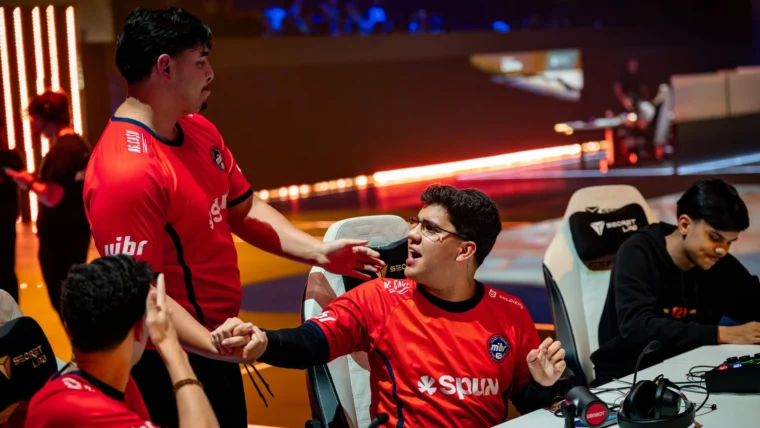 EWC 2026 Free Fire: Times brasileiros dão show no dia 2