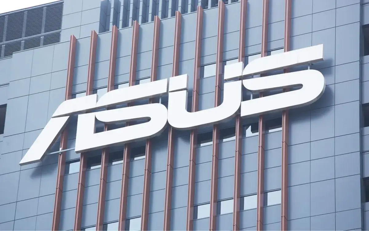 ASUS prepara novidade para a linha de placas de vídeo intermediárias 1 ASUS prepara novidade para a linha de placas de vídeo intermediárias