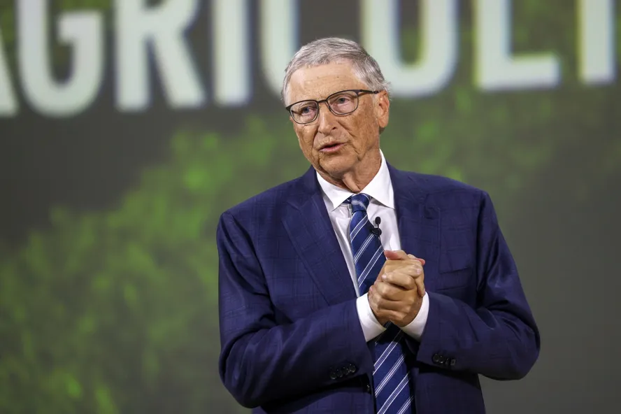 "Human Reserved": A proposta de Bill Gates para proteger empregos contra o avanço da IA e Importância para o mercado de Hardware 1 “Human Reserved”: A proposta de Bill Gates para proteger empregos contra o avanço da IA e Importância para o mercado de Hardware