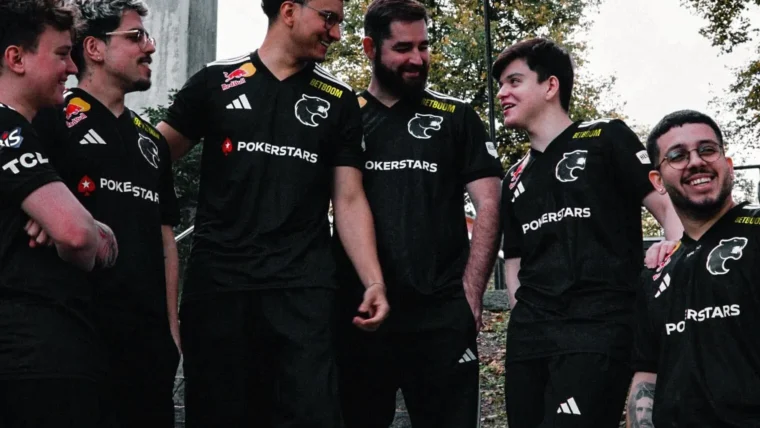 Elenco de Counter-Strike 2 (CS2) da FURIA.