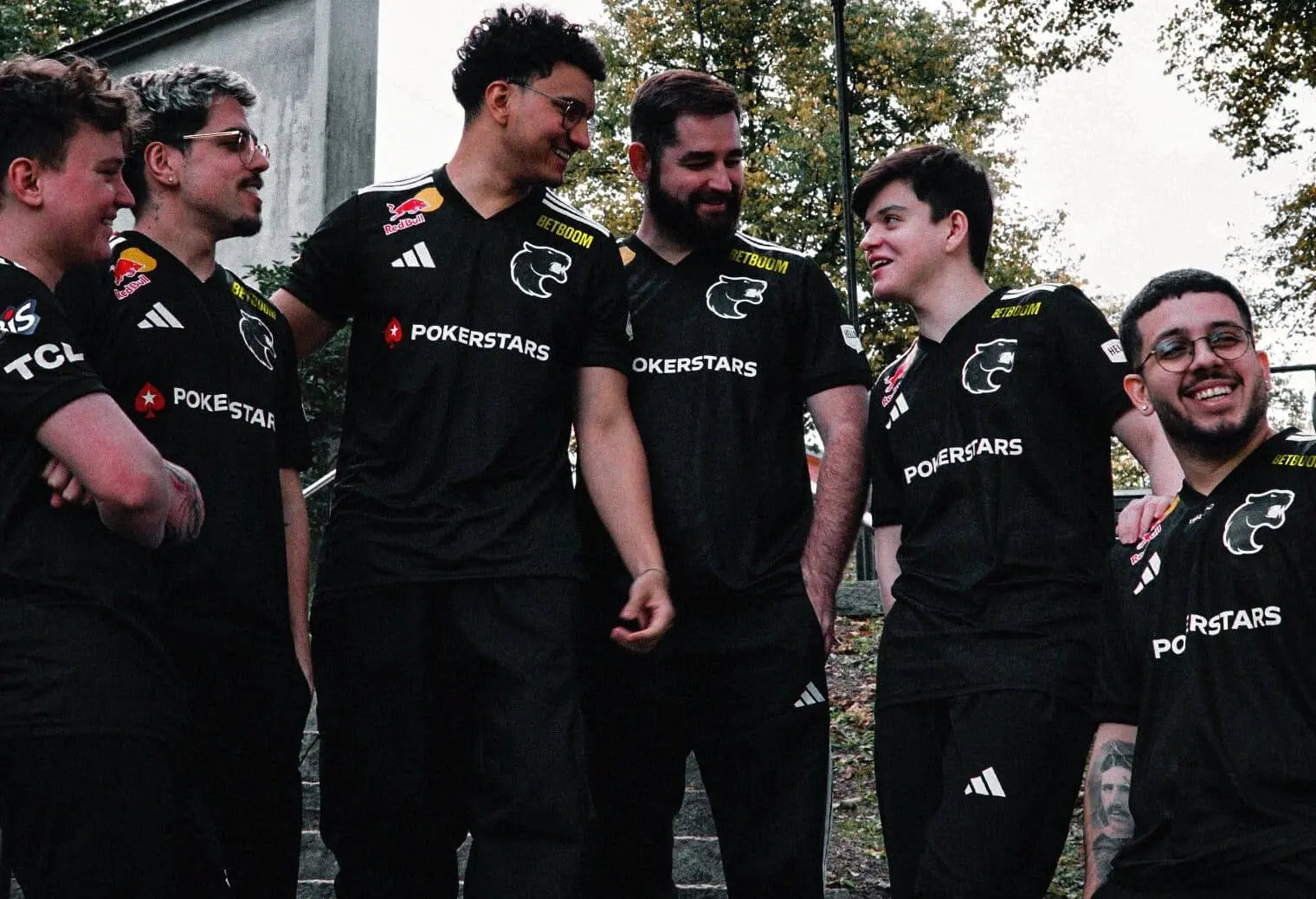 CS2: Brasil segue firme no segundo dia de Playoffs da EWC 2 Elenco de Counter-Strike 2 (CS2) da FURIA.