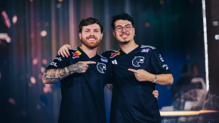 Herdsz e Volpz, jogadores da FURIA de R6 na EWC R6