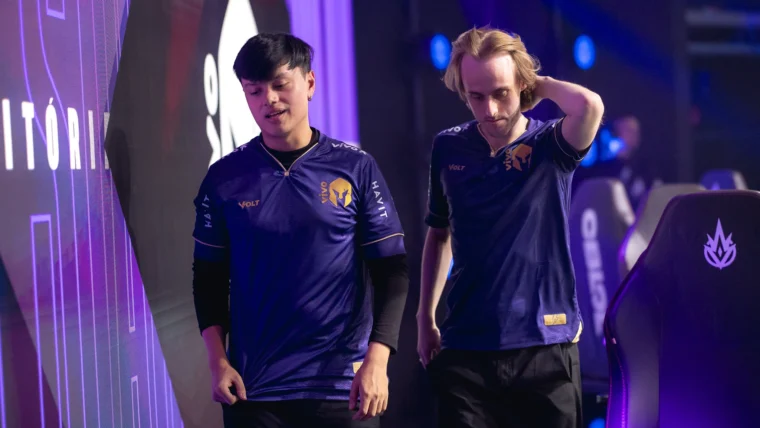 LoL: Séries do CBLOL são marcadas por atropelos