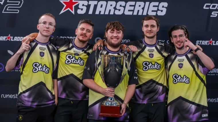 Elenco de Counter-Strike 2 (CS2) da Vitality na StarLadder StarSeries Fall 2026.